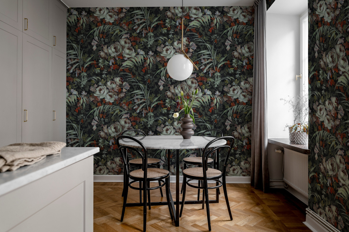 Rebel Walls Mural Dazzling Foliage Lush Wandtattoo in Grün, Rot und Multicolour im Vintage-Floral-Stil - Bild 2