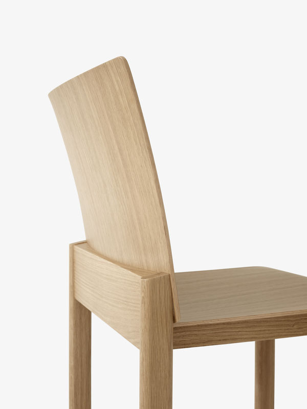 &Tradition Allwood Stuhl Av35 aus Holz in Braun, stapelbar - Bild 2