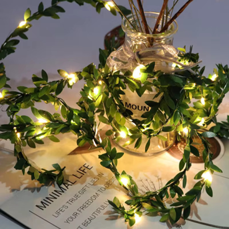 OKAL RED EAST LED Kupferdraht Lichterkette mit grünen Blättern in Warmweiß für Garten, Hochzeit und Weihnachtsdekoration - Bild 3