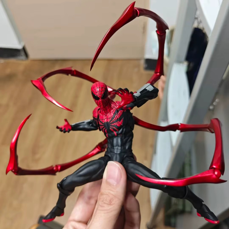 Marvel Superior Spider-Man Ultimate Peter Parker Spiderman Actionfigur, ab 14 Jahren - Bild 2