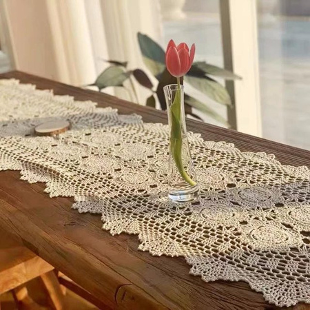 ILVISEST Handgehäkelter Tischläufer aus 100% Baumwolle mit Blumenspitze, Rechteckig, Weiß/Beige, B: 40 cm, L: 140 cm