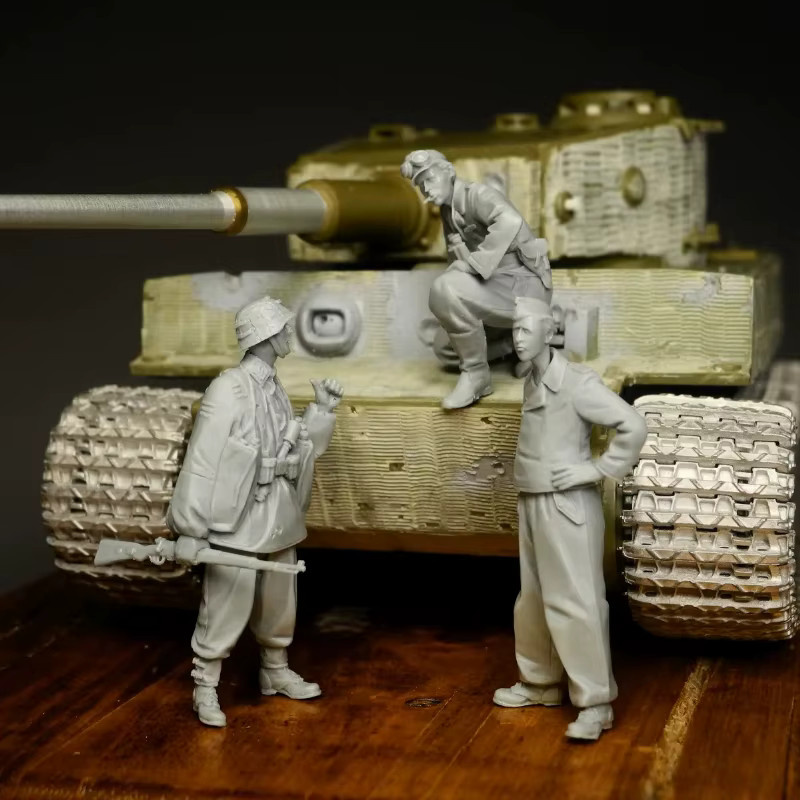 BAANFU Historische Militär-Hobby-Miniatur-Panzerbesatzung, Harzfiguren, Maßstab 1:35, 3 Personen, unmontiert und unbemalt - Bild 4