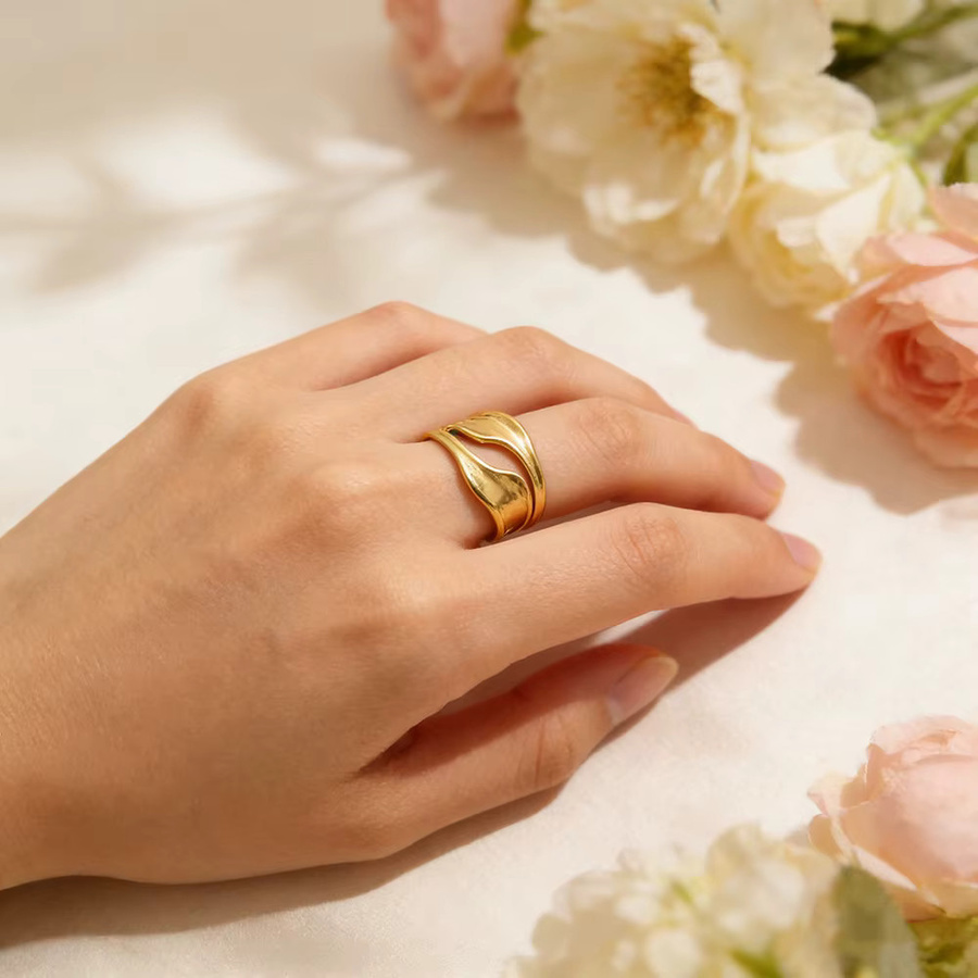 MamacitaSlay Wellen-Hammerring, 18K vergoldet, Edelstahl, Damen - Bild 2