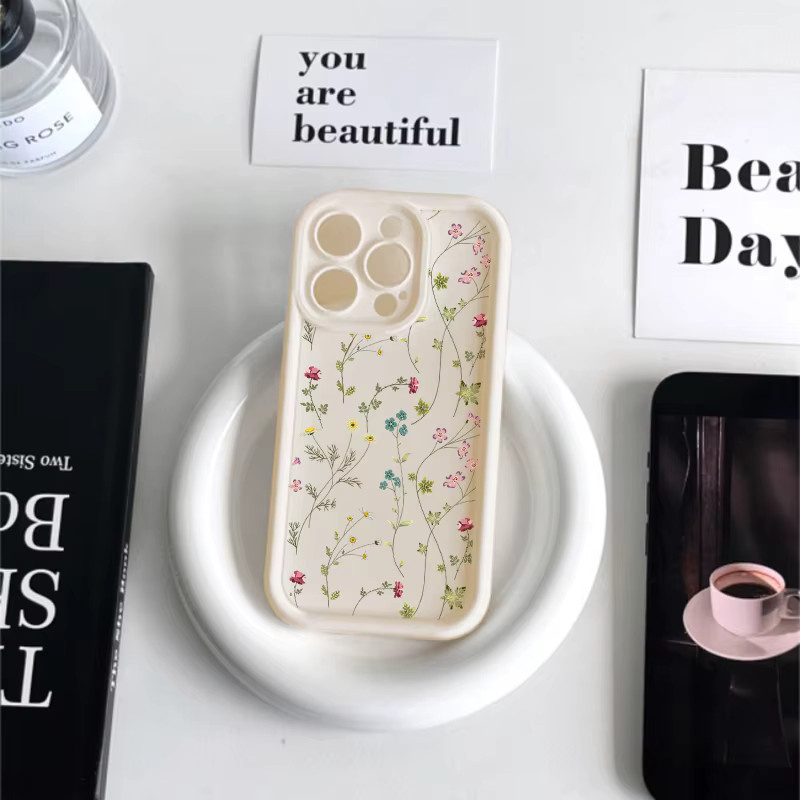 Stoßfeste Silikon-Handyhülle mit Blumen-Design für iPhone Modelle in Multicolour von Kardeem - Bild 2