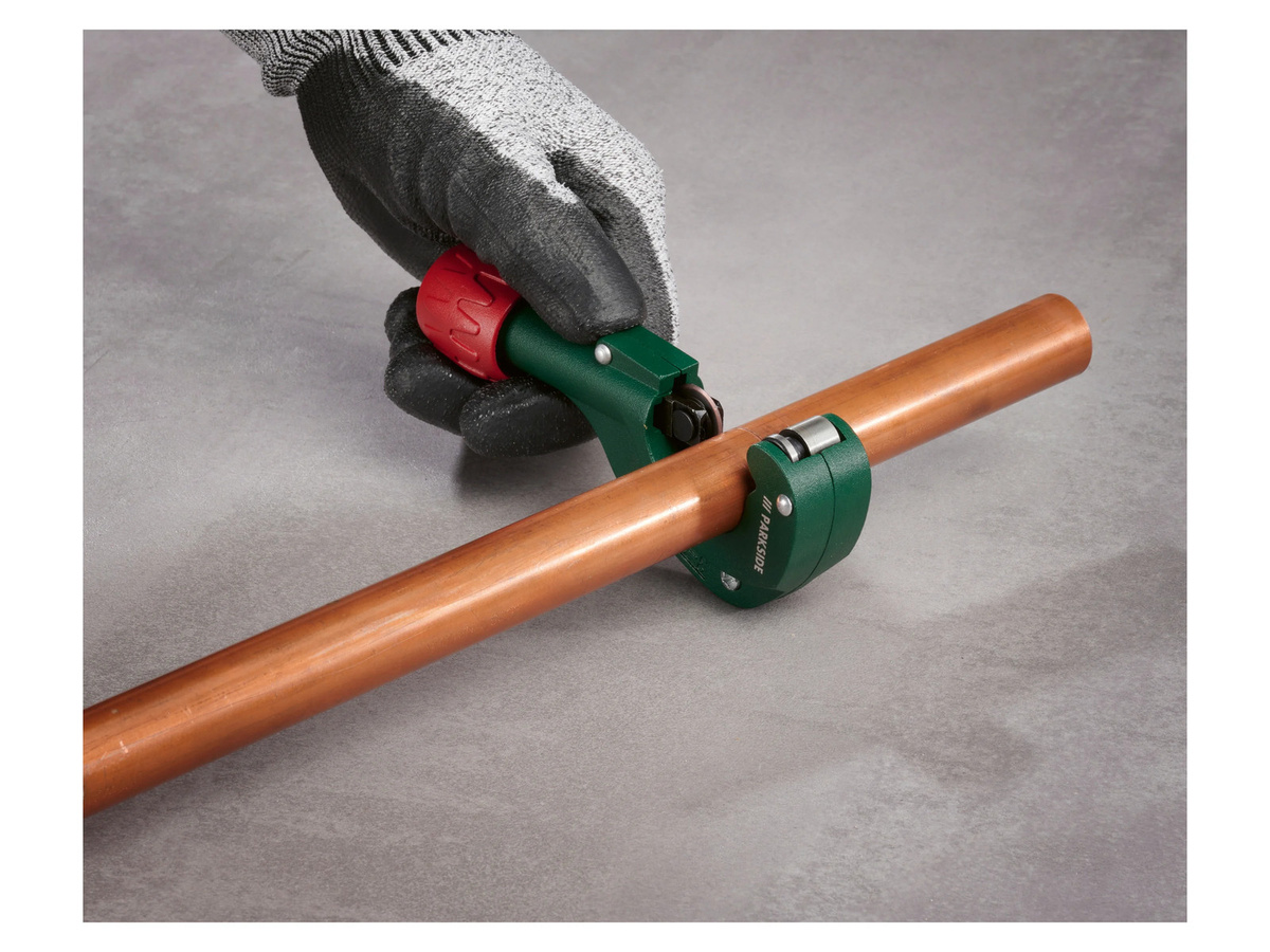 Parkside Rohrschneider-Set für PVC und Kupfer inklusive Rohrbiegezange und Doppel-Bördelwerkzeug in Grün - Bild 2