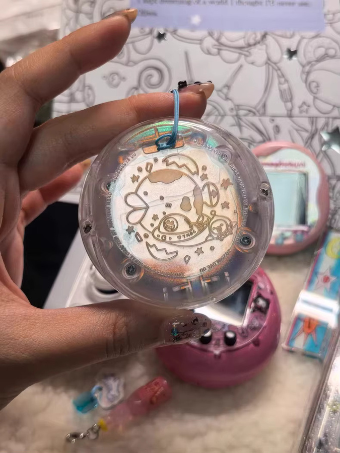 Bandai Tamagotchi Uni Magic Transformer Case Schutzhülle in Transparent - Bild 2