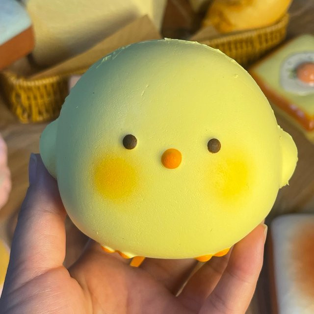 ISHOWTIENDA Süßes Riesen-Küken-Squishy-Spielzeug - Bild 1