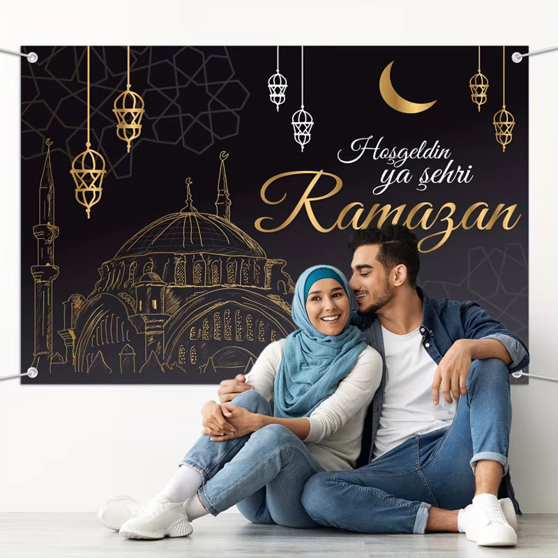 VIKAMA Ramadan Wandteppich im Türkei-Stil mit Mond und Sternen in Schwarz-Gold als dekorativer Wandhintergrund für Eid al-Fitr Partys - Bild 5