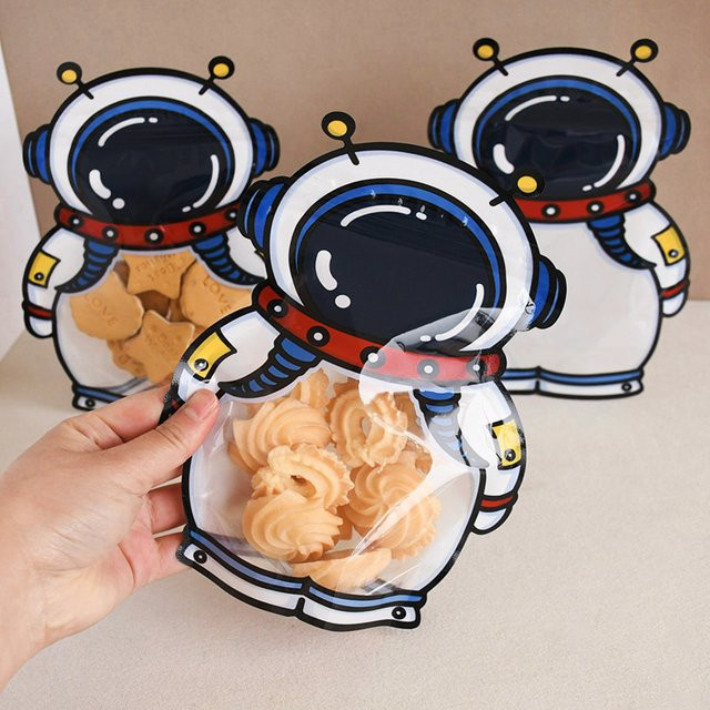10 Stück ZQNYCY Astronaut Snack Verpackungstaschen aus Kunststoff für Kinder Weltraum Geburtstag Party Dekoration in Mehrfarbig - Bild 1