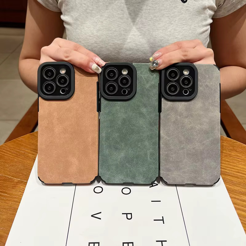 Matte Silikon Handyhülle mit Lederoptik und Objektivschutz für iPhone 11 12 13 14 15 16 Pro Max Mini XR XS SE in Rot und Grau - Bild 3