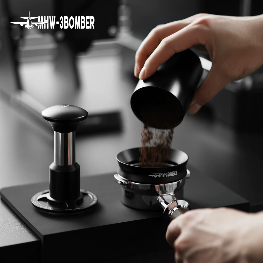 MHW-3BOMBER Magnetischer Kaffee-Dosierring aus Aluminiumlegierung in Schwarz für Siebträger Espresso-Dosiertrichter (51 mm, 53 mm, 58 mm) - Bild 3