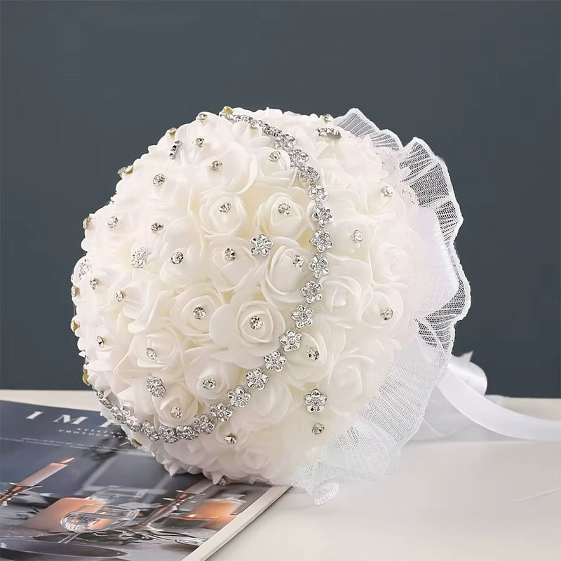 Künstlicher Blumenstrauß in Weiß mit Rosen für deine Hochzeit und romantische Anlässe - Bild 3