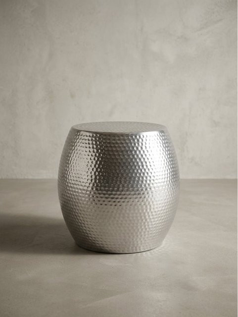 Beistelltisch KADIMA DESIGN aus Aluminium in Silber, rund im orientalischen Hammerschlag-Design, B/T/H: 42 x 42 x 42 cm - Bild 1