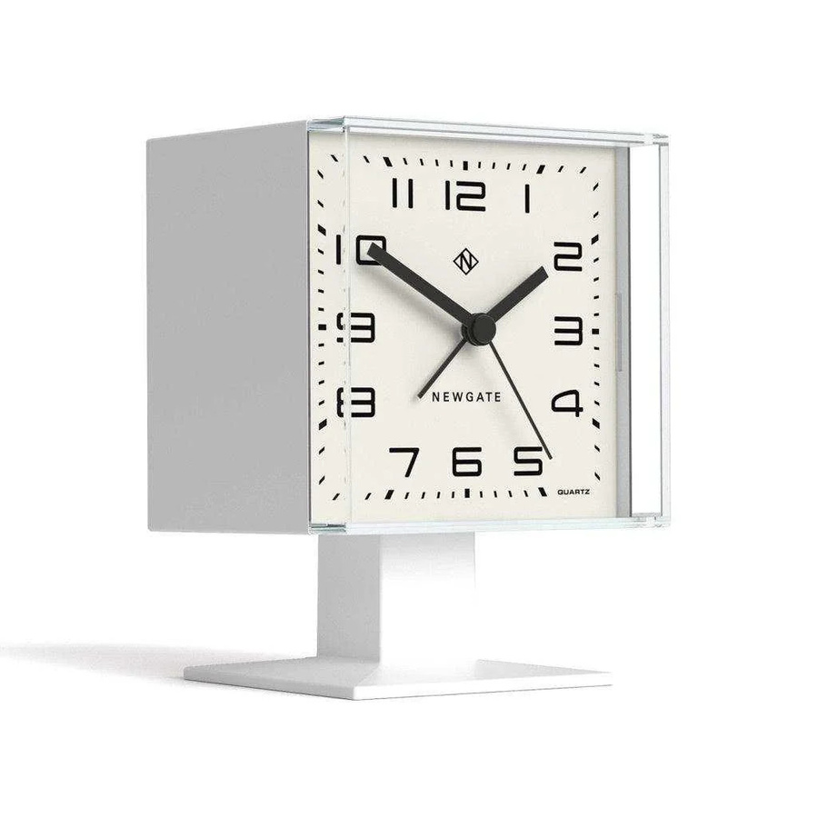 Newgate Victor Tischuhr in Weiß im Vintage-Design mit analogem Quartzwerk und lautlosem Lauf - Bild 1