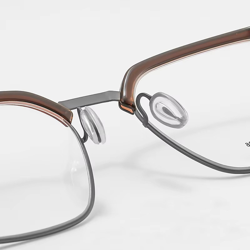 Reven Jate 2606 Korrektionsbrille, quadratisch, Titan, braun, Unisex - Bild 3