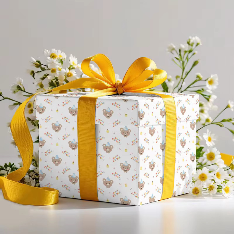 4 Stück Geschenkpapier mit niedlichem Bärenmuster in Weiß für Geburtstag und Valentinstag als Party DIY-Zubehör - Bild 2