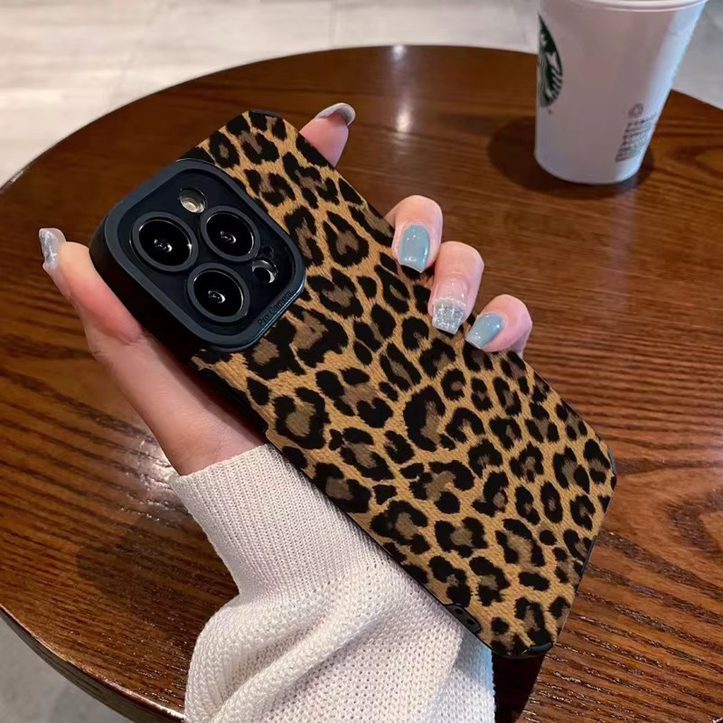 Luxuriöse Silikonhülle im Leoparden-Design für iPhone 14 15 Pro Max 13 12 11 und SE in Braun und Schwarz - Bild 3