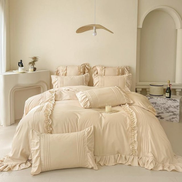 Bin Chi Textiles Bettwäscheset im koreanischen Prinzessinnenstil mit Spitze und Rüschen, Beige, 4-teilig aus Mikrofaser - Bild 1