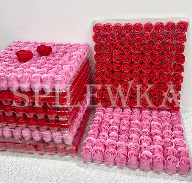 Spilewka 63 Stück künstliche Seifenrosenblütenköpfe in Rot, Durchmesser: 3,5 cm, ideal für Dekorationen, Blumenboxen und Hochzeitsstrauß - Bild 1