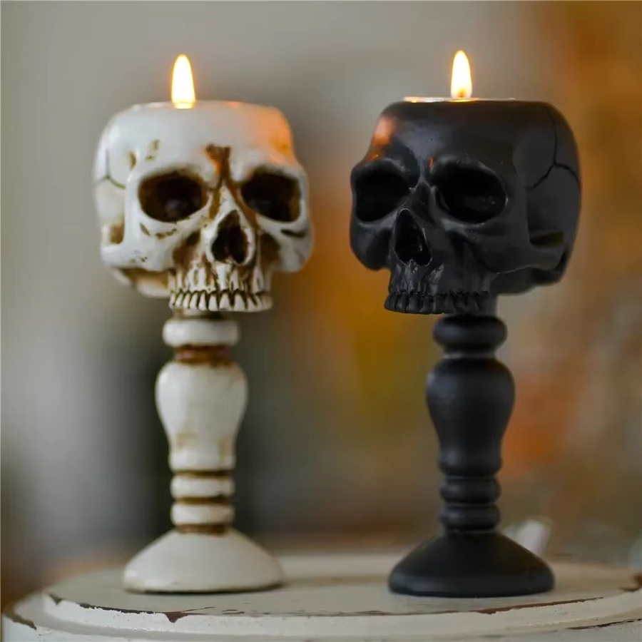 MINITAKING Totenkopf-Kerzenhalter aus Kunstharz für Halloween und Party-Dekoration - Bild 2