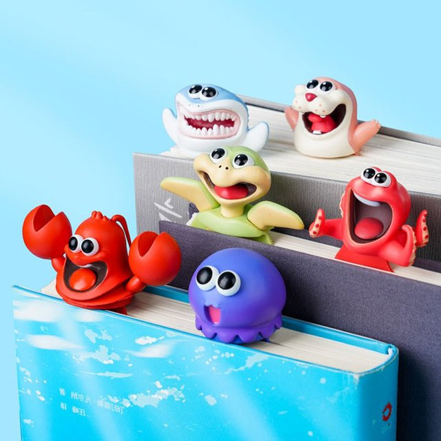 Kreatives 3D Lesezeichen mit Oktopus und Hummer in Mehrfarbig aus Kunststoff - Bild 1