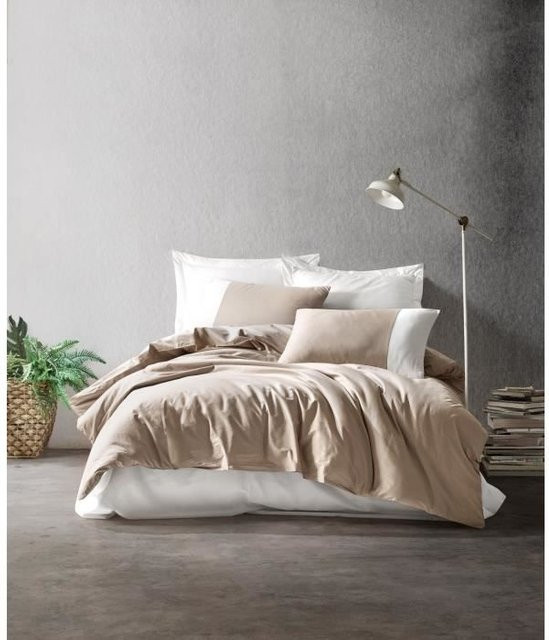Bettwäsche-Set aus 100% Renforcé-Baumwolle in Nerz, bestehend aus 1 Bettbezug und 2 Kissenbezügen, B/H: 240 x 220 cm, Kissenbezüge: 60 x 80 cm - Bild 1