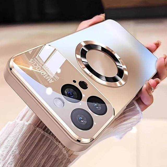 Luxuriöse Titan iPhone Hülle von xiaocaiquan mit Magnetabdeckung und Kameraobjektivschutz, matt und kratzfest, Farbe: Goldgelb, kompatibel mit iPhone 16 Pro Max, 15 Pro Max, 14 Pro Max und 13 Pro - Bild 1