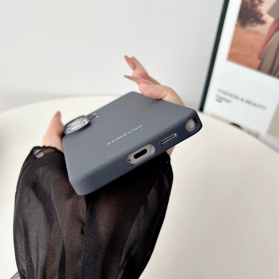 Samsung MagSafe Silikon-Magnetgehäuse für Galaxy S26 Ultra, S26 Plus und S26 in Blau - Bild 3