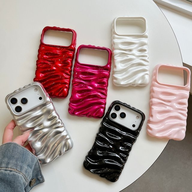 Glänzende Handyhülle mit stereoskopischem Falten-Creme-Muster für iPhone 17 16 15 14 Pro Max Plus Air in Schwarz - Bild 1