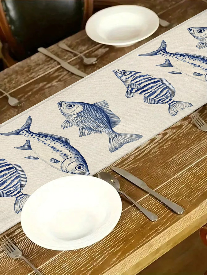 JIT Tischläufer mit Fischmuster in Blau und Weiß im maritimen Stil aus Leinen - Bild 2