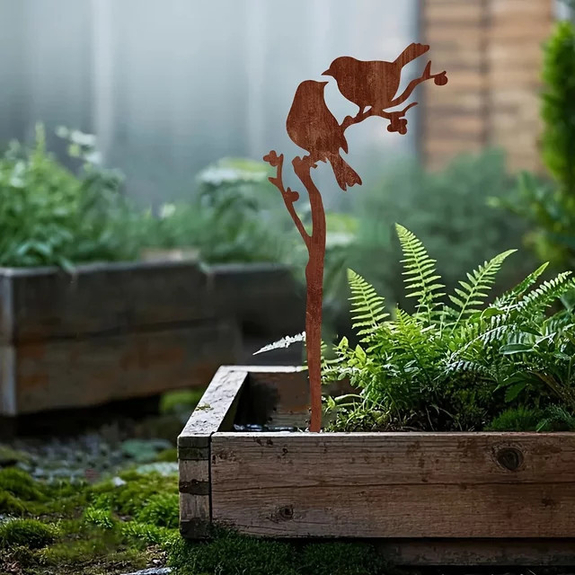 Rostiger Vogel-Gartenstecker aus Metall in Braun als Outdoor-Dekoration für deinen Garten - Bild 1