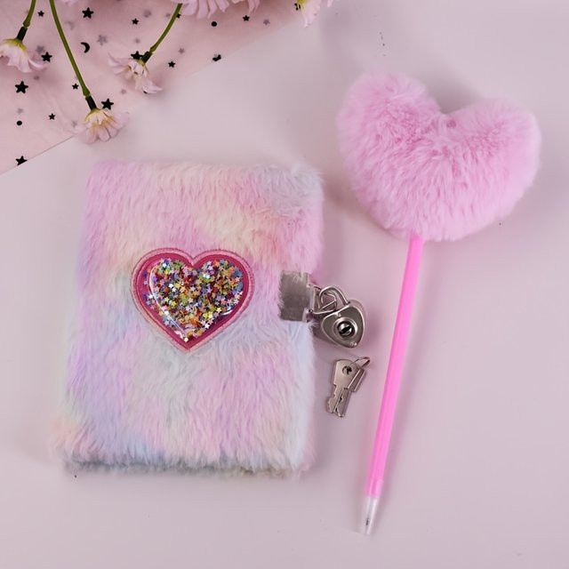 2-teiliges herzförmiges Notizbuch-Set in Pink mit Plüsch-Tagebuch und passendem Herzstift aus Stoff - Bild 1
