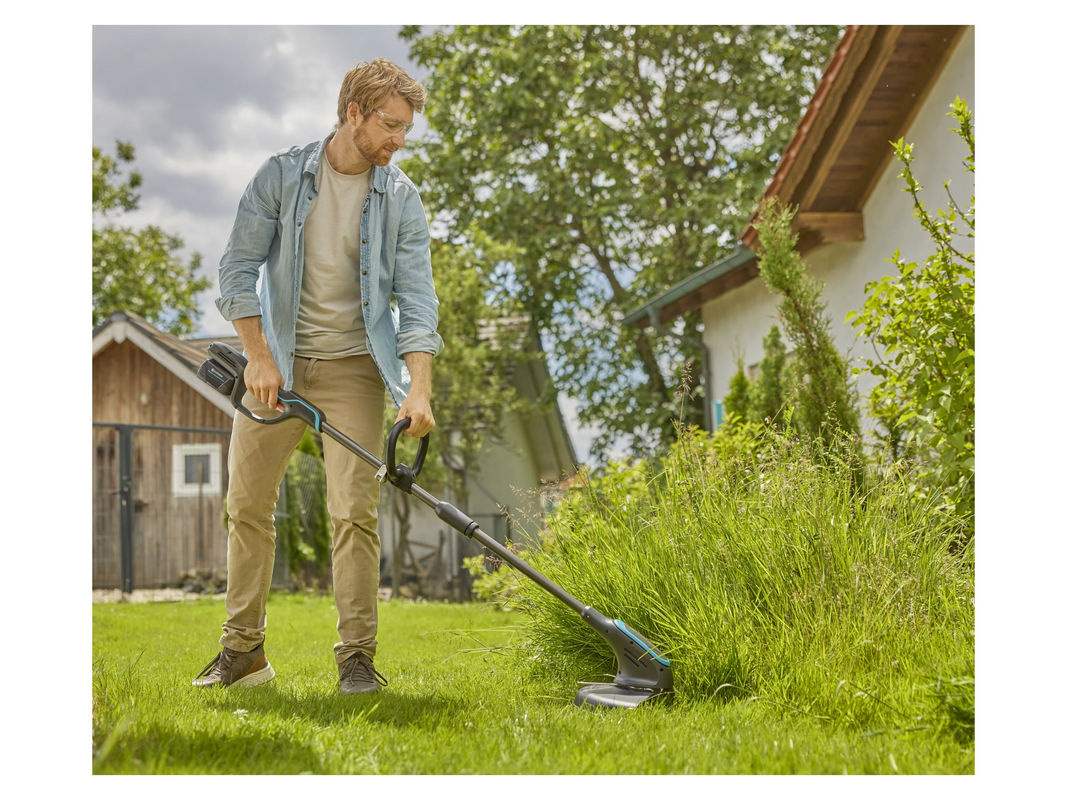 GARDENA PowerTrim 30/18V Ready-To-Use Akku-Rasentrimmer Set inkl. 18V 2.5Ah Akku, Schnittbreite: 30 cm, Grau - Bild 2