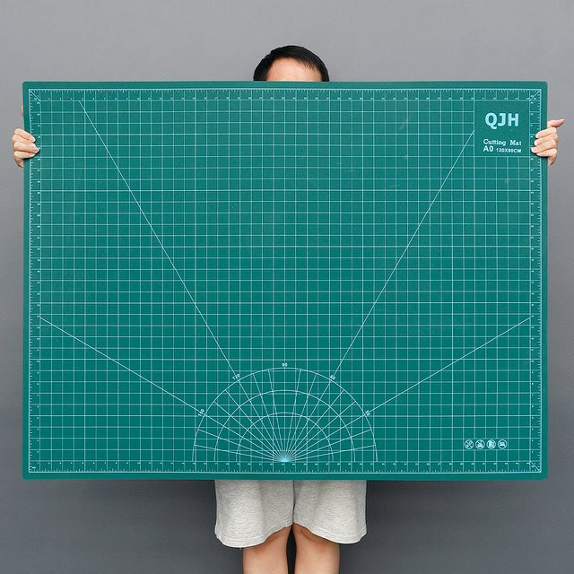QJH Selbstheilende Schneidematte aus PVC für Nähen und Lederhandwerk, Grün, B: 120 cm, T: 90 cm - Bild 1