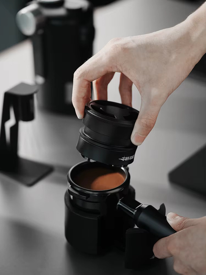 MHW-3BOMBER Kaffeeverteiler für 51 mm, 53 mm und 58,5 mm Astra Collection Espresso Siebträger, Schwarz, Rund - Bild 6