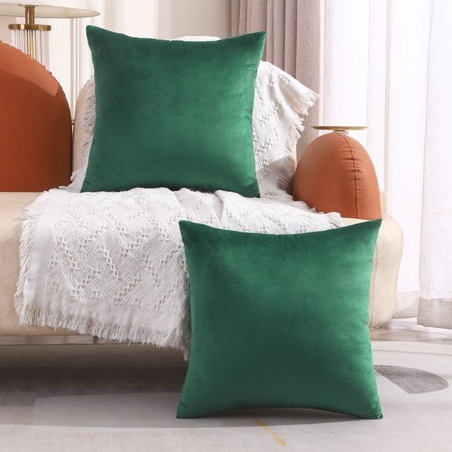 Set von 2 dekorativen Kissenbezügen für Weihnachten in Grün, B/B/B: 45 x 45 x 45 cm - Bild 1