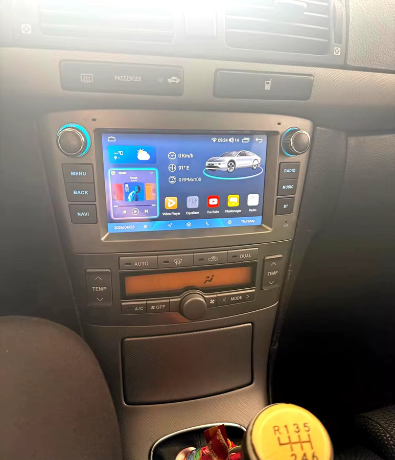 Android Auto und Carplay Autoradio mit GPS Navi und WiFi für Toyota Avensis T25 (2004-2008) in Schwarz - Bild 2