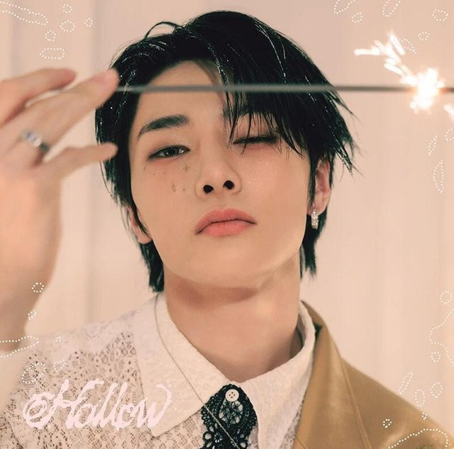 Stray Kids, Hollow, CD - Bild 1