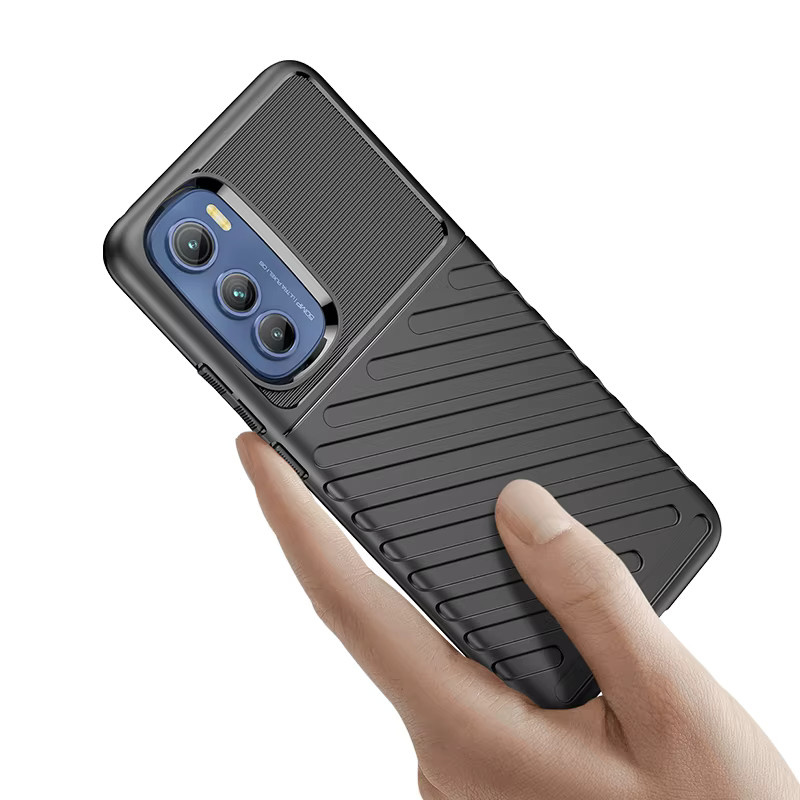 Stoßfeste Silikon-Handyhülle für Motorola Moto Edge 30 und 30 neo in Schwarz - Bild 4