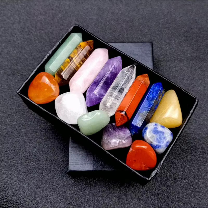 CrystalHola Set aus 7 Chakra-Doppelspitzen und getrommelten Stein-Kristallen in Multicolour - Bild 3