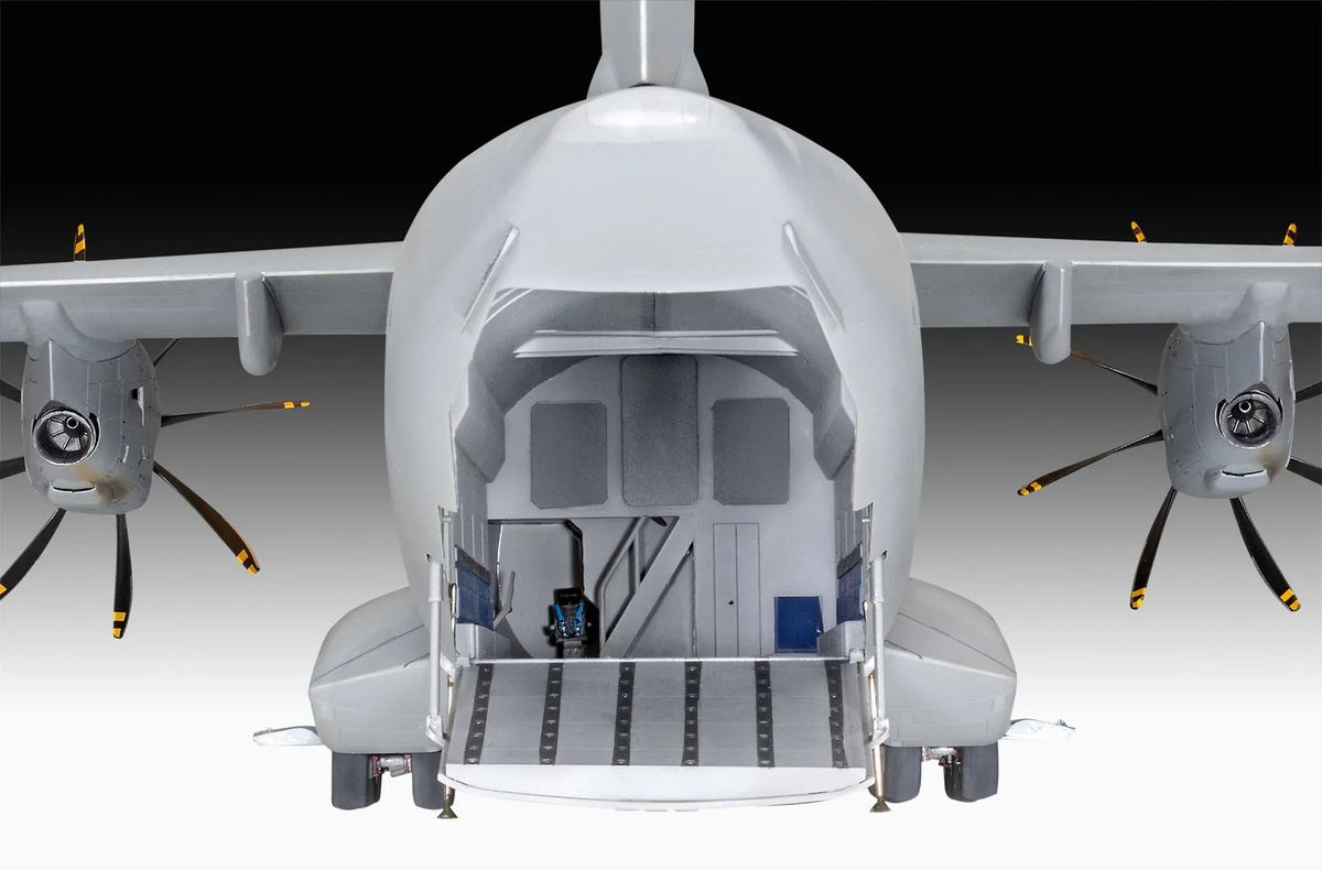 Revell Airbus A400M Atlas RAF, Modellbausatz, 1:72, ab 13 Jahren - Bild 4