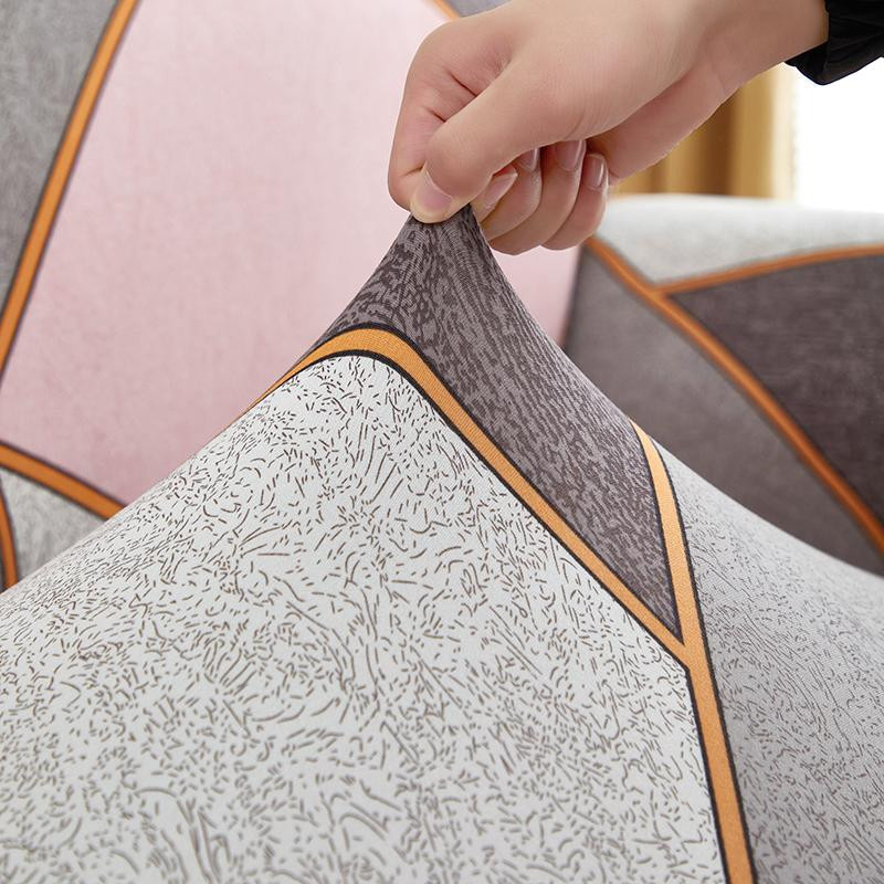 Bedruckter Stretch-Sofabezug mit Rüschen von Household supplies MH in floralem Design aus Polyester - Bild 1