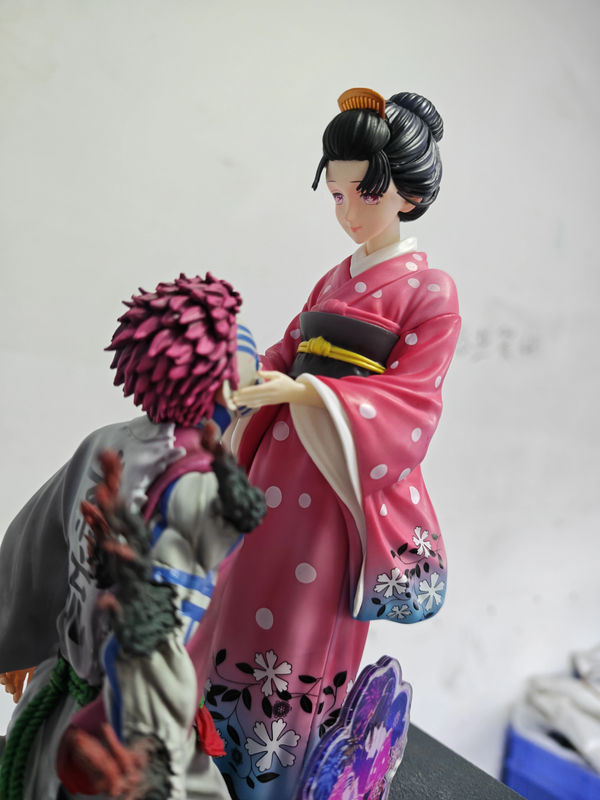Bandai Demon Slayer Akaza und Koyuki Anime-Figur aus Kunststoff, mehrfarbige Sammlerstatue als Desktop-Dekoration - Bild 3