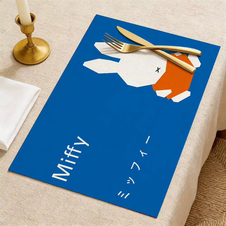 Miffy Tischsets aus Leinen in Blau mit grafischem Design und minimalistischem Stil - Bild 4