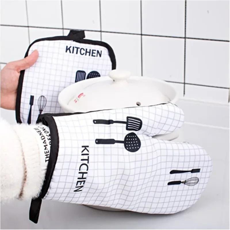 Waschbarer Ofenhandschuh von Household supplies MH als Anti-Heiß-Isoliermatte für Mikrowelle und Pizza in Mehrfarbig - Bild 2