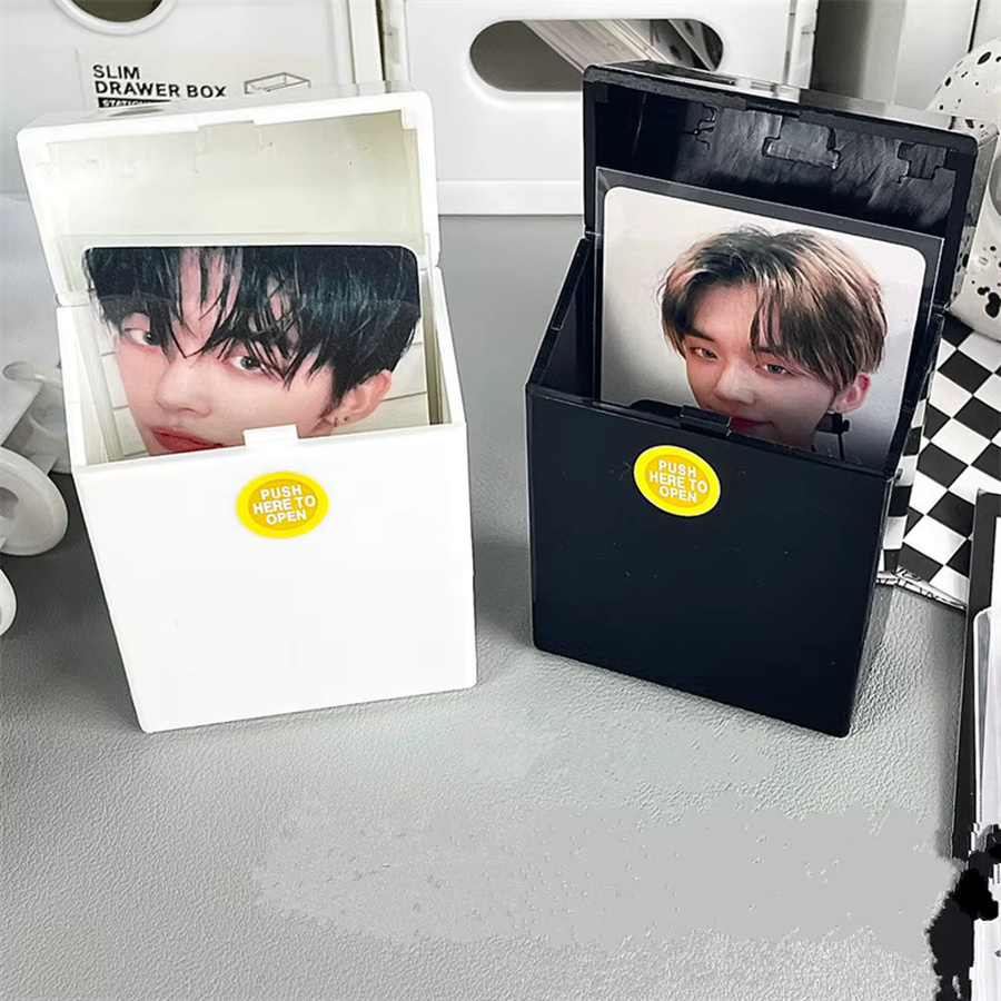 JESJELIU Kpop Fotokarten Aufbewahrungsbox aus Kunststoff in Pink für Idol Karten und Sammelkarten - Bild 2