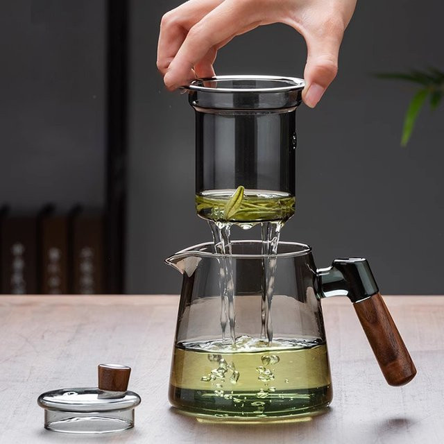 Gianxi Teekanne aus Borosilikatglas mit Griff und Filter in Transparent, 0,6 l - Bild 1