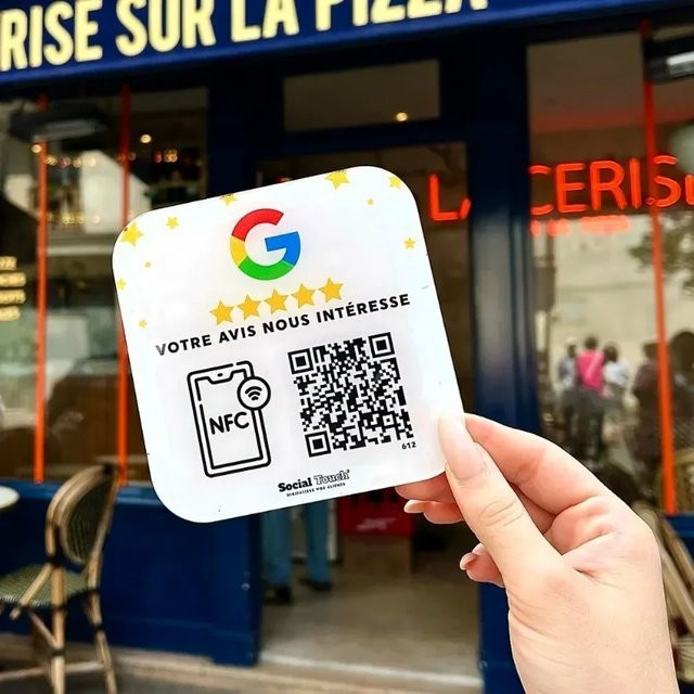 NFC Social Tag in Weiß für Google Business Feedback und kontaktloses Scannen von QR-Codes - Bild 1