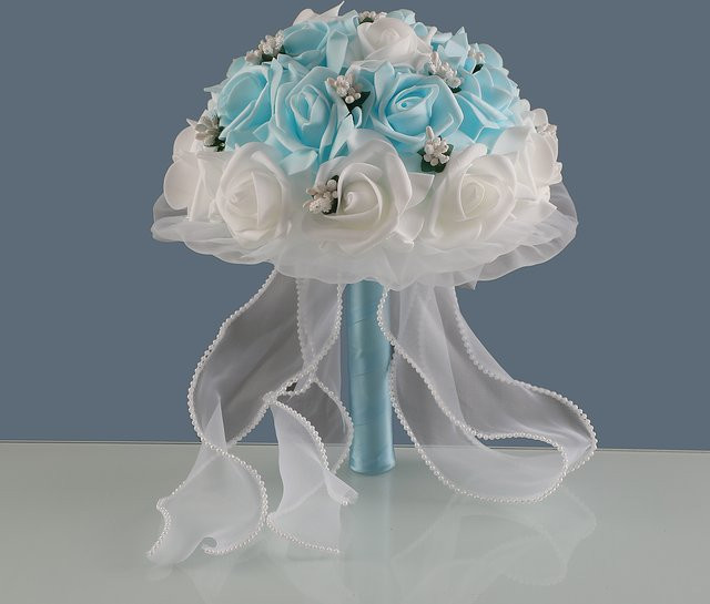 Handstrauß Full Sky Star Rose von TRUE LOVE GIFT in Blau, klassisch rund und floral aus Textil für Hochzeiten und Verlobungen - Bild 1