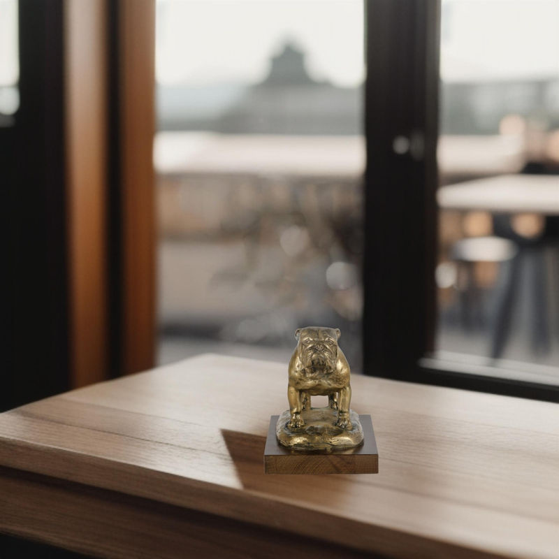 English Bulldog Figur Art-Dog in Braun und Gold als dekorative Hundestatue für dein Büro oder als Trophäe - Bild 3
